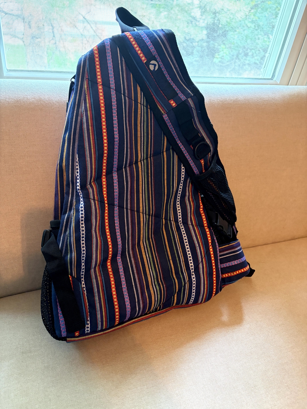 Aurorae Yoga Mat Backpack - Picture 2 of 3